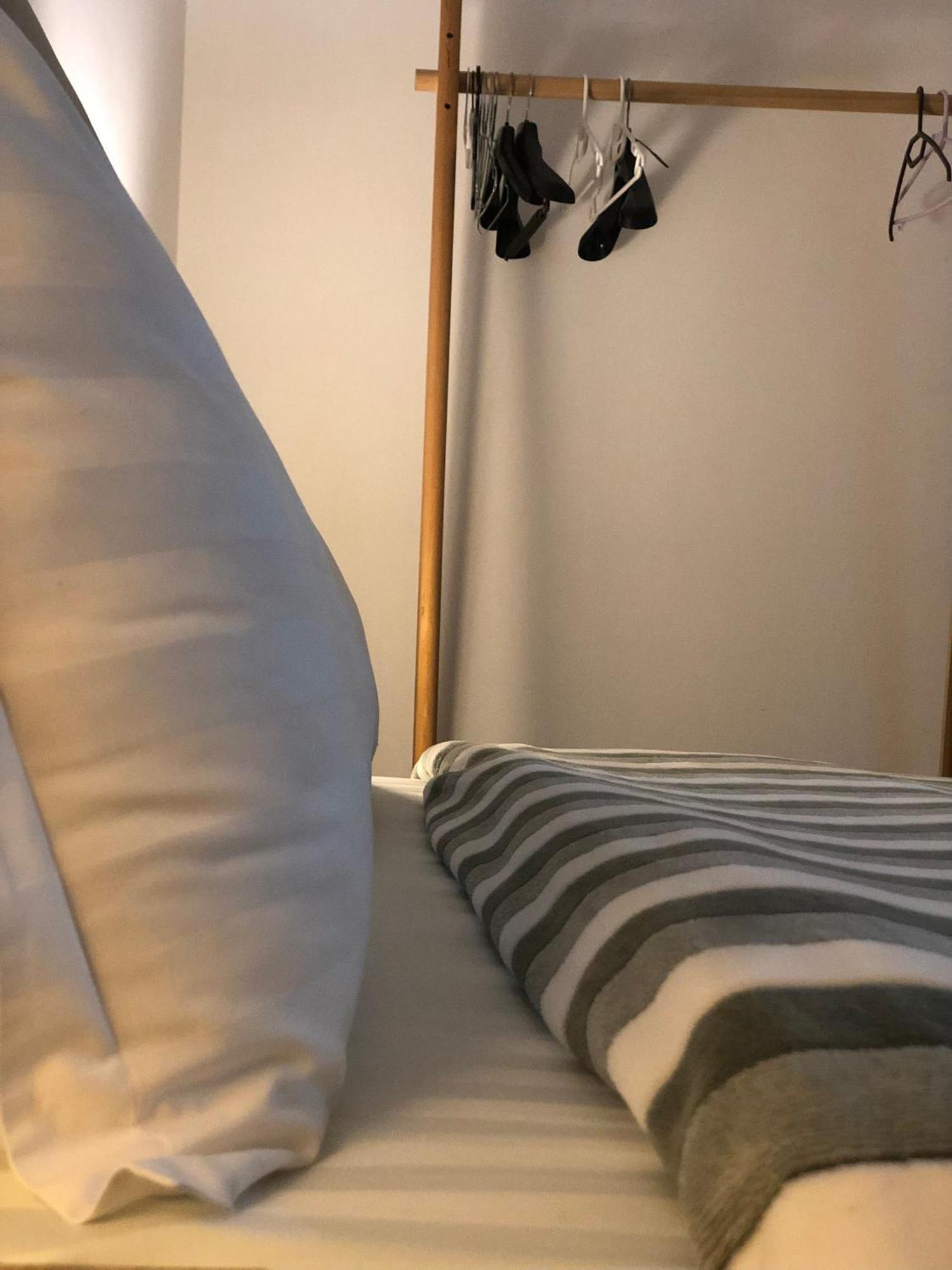 City Center Cute And Comfy Apartment - Ajia Apartments Tiranë Luaran gambar